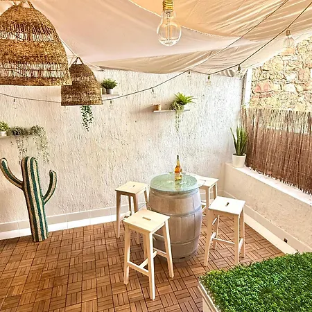 T3 6 Personnes De 60m2 Au Coeur De Ville, Terrasse Et Parking Gratuit * Saint-Raphaël