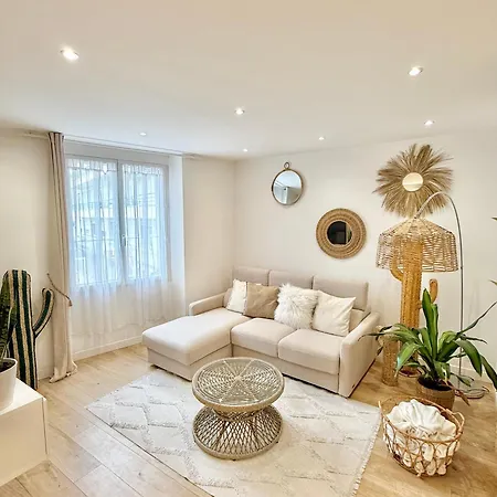 T3 6 Personnes De 60m2 Au Coeur De Ville, Terrasse Et Parking Gratuit Appartement Saint-Raphaël